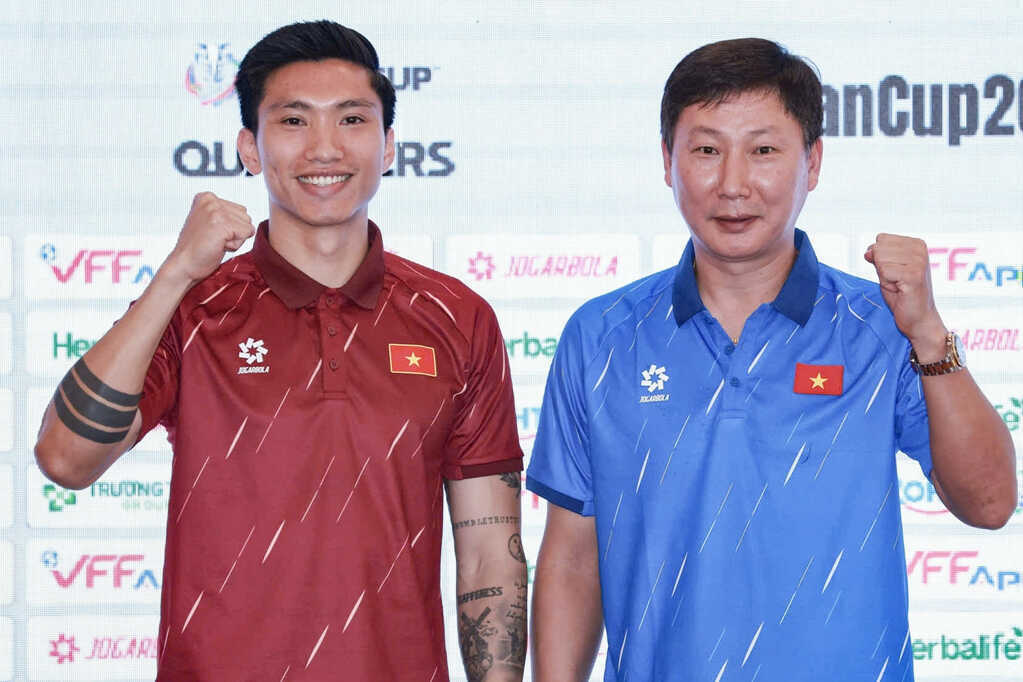 HLV Kim Sang Sik mong tuyển Việt Nam thắng Malaysia 2-0