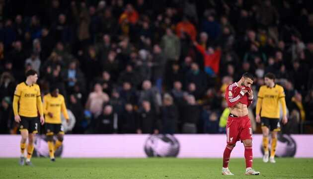 Cựu danh thủ chỉ trích Liverpool bế tắc trước Wolves