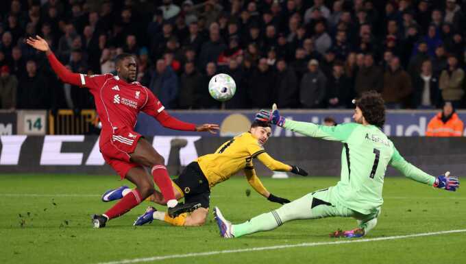 Gerrard: `Liverpool chơi như đội tuyệt vọng`