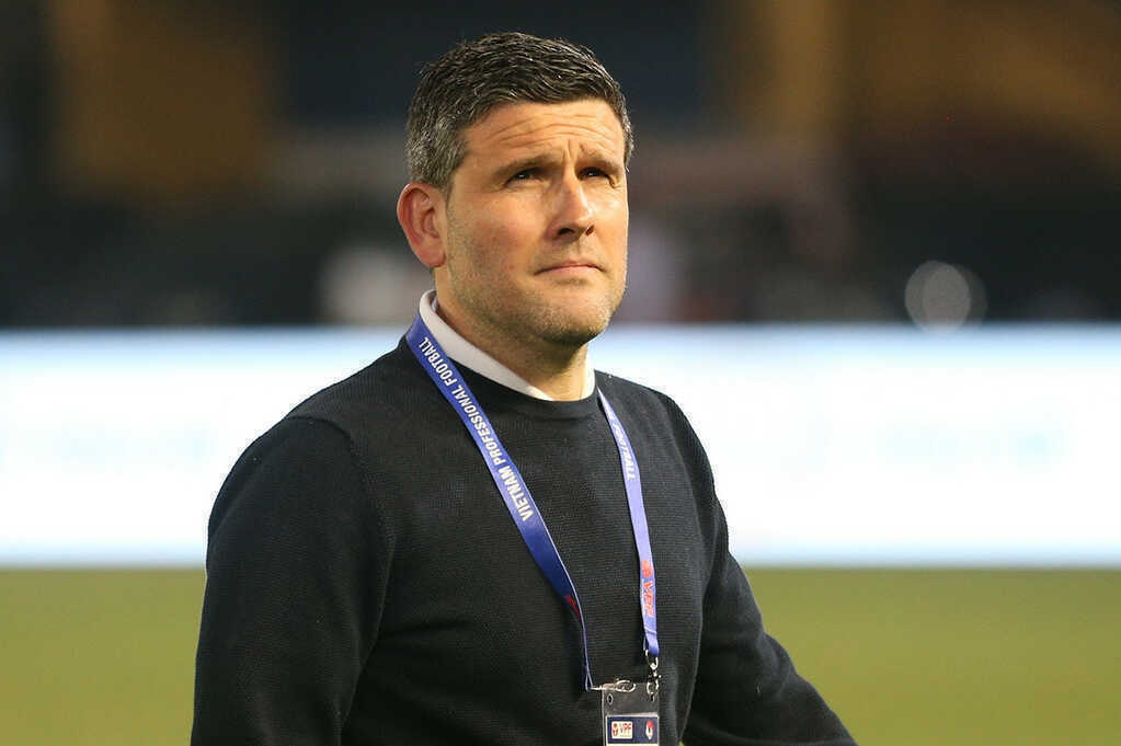 CLB Ninh Bình chia tay HLV ngoại sau 3 trận thua