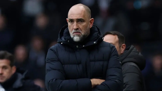 Tudor c&oacute; nhiệm vụ cứu Spurs khỏi xuống hạng.