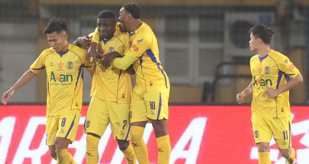 Soi trận SLNA vs Hải Phòng: Khách chững lại; Chủ bứt tốc