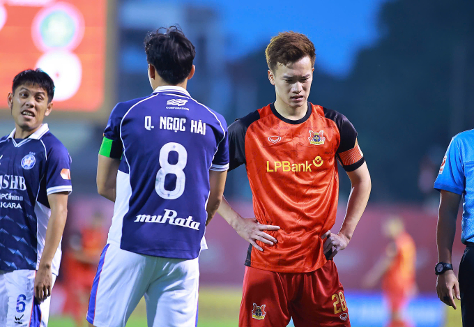CLB Ninh Bình thay tướng nhưng chưa đổi vận