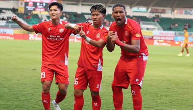 Công An TPHCM đánh bại HAGL nhờ bàn thắng duy nhất của Khoa Ngô