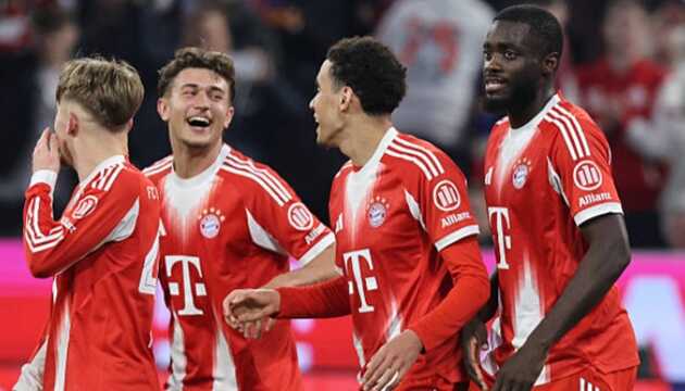 Bayern đại thắng.