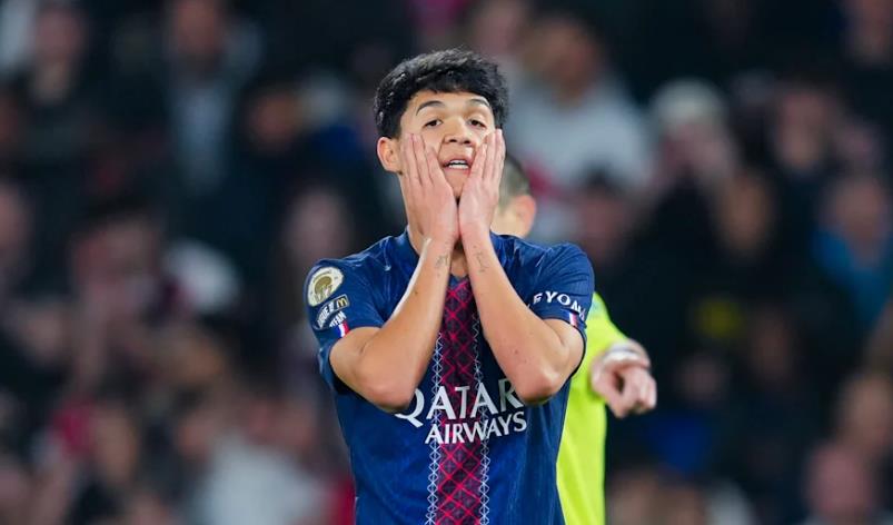 PSG c&oacute; trận đấu đ&aacute;ng thất vọng.