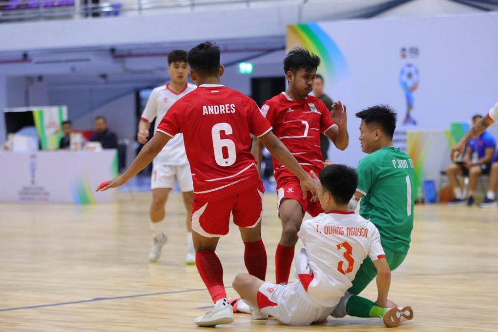 Tuyển futsal Việt Nam thua sát nút Indonesia, tan mộng vô địch Đông Nam Á