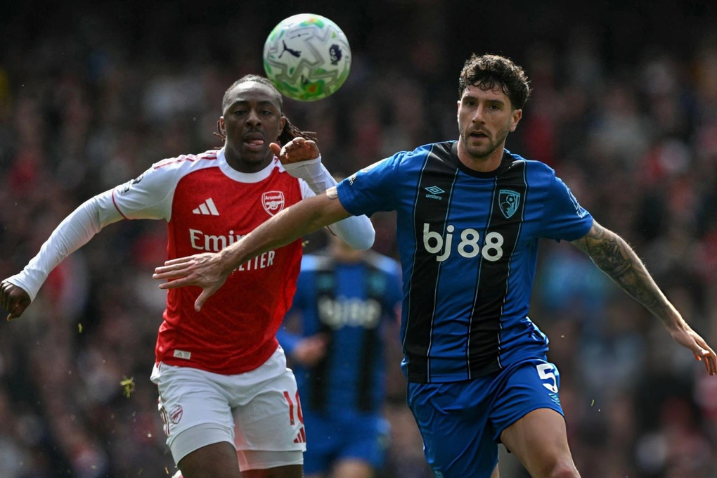 Arsenal bất ngờ thua Bournemouth, cuộc đua vô địch thêm kịch tính - 2