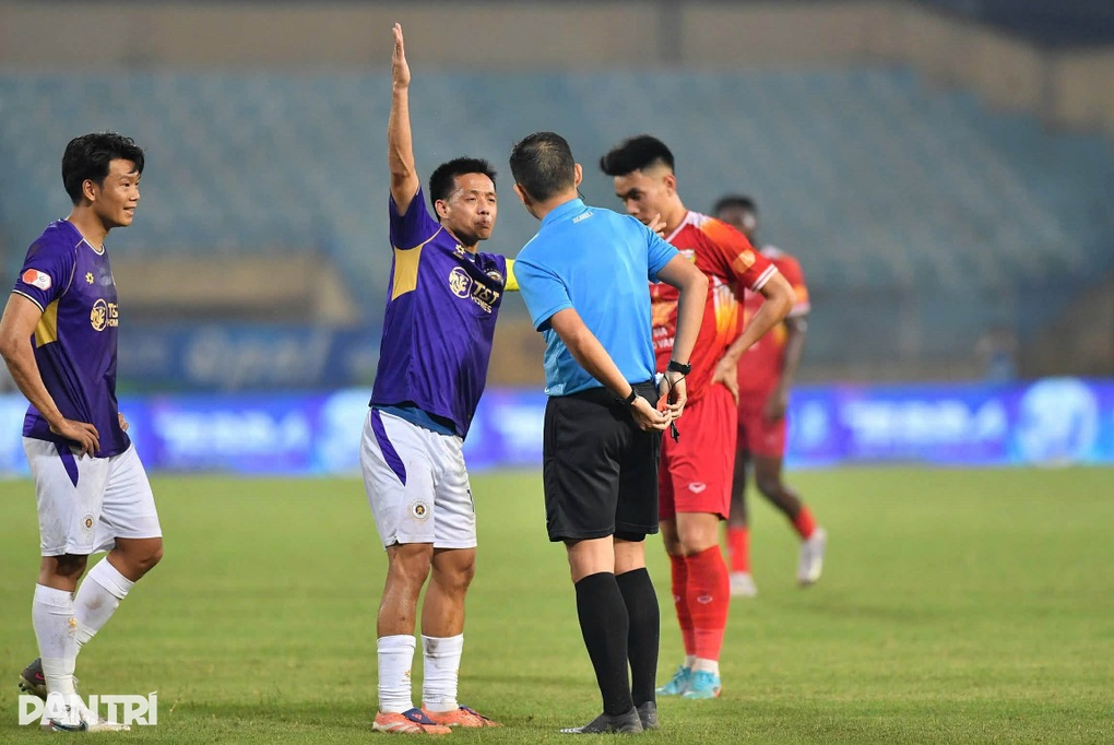 Hoàng Hên ghi bàn, Hà Nội FC tiếp mạch thăng hoa ở V-League - 2