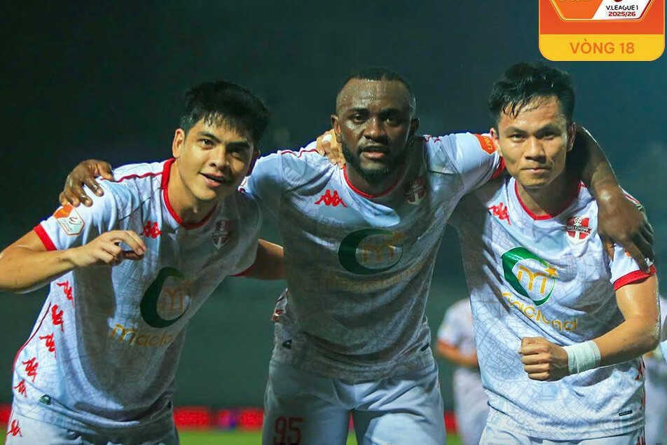 Hải Phòng thắng đậm CA TPHCM, SLNA hạ Đà Nẵng