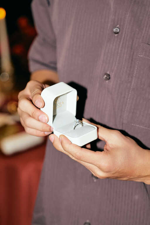 van thanh cau hon 5.jpg