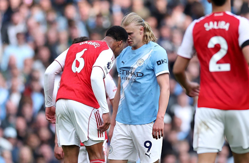 Man City đánh bại Arsenal, thắp lại hy vọng vô địch - 2