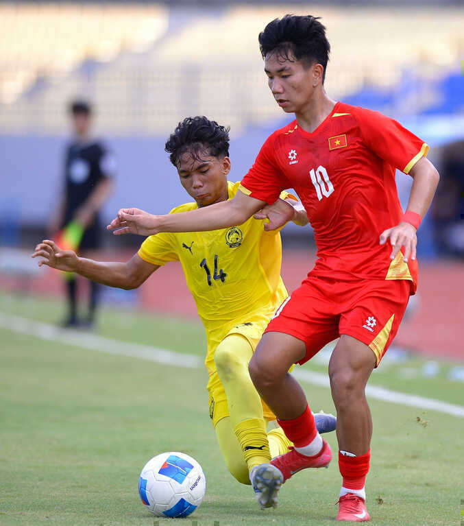 U17 Việt Nam tung chiêu đánh bại U17 Australia ở bán kết ĐNA