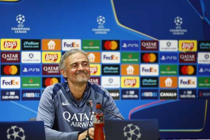 Enrique: `Không đội nào mạnh hơn PSG`