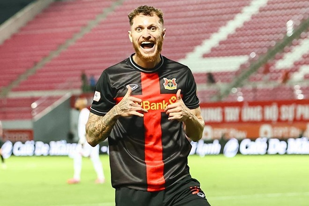 Phản ứng của CĐV Đông Nam Á khi tuyển Việt Nam bổ sung sao Brazil nhập tịch - 2