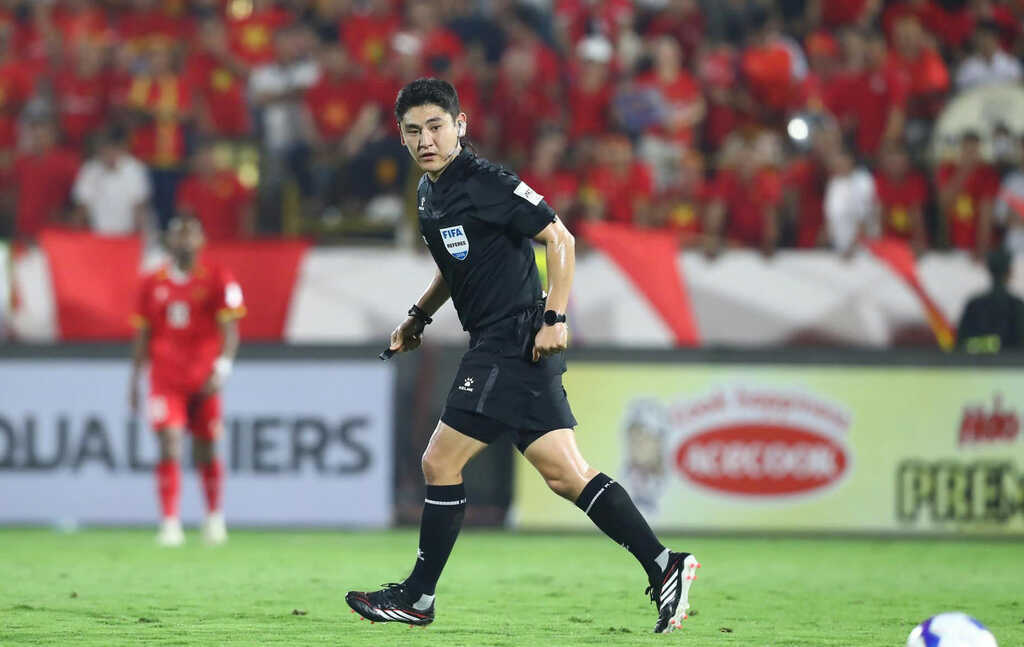 Trọng tài Hàn Quốc bắt trận Thể Công Viettel vs Ninh Bình