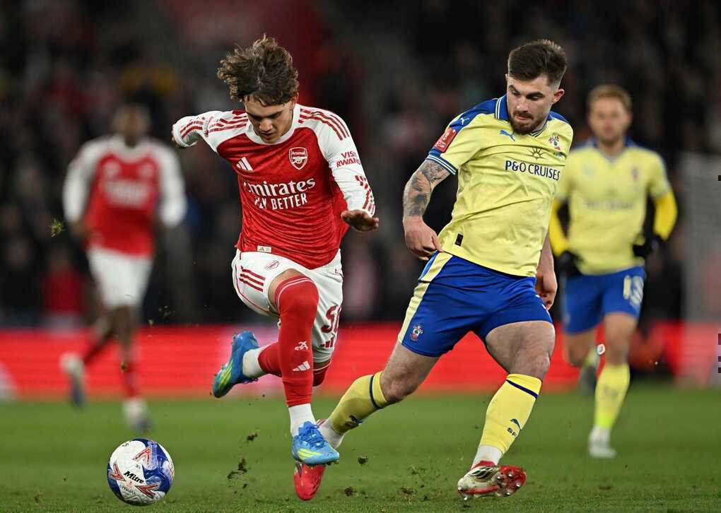 Chelsea vào bán kết, Arsenal ôm hận tại FA Cup - 3