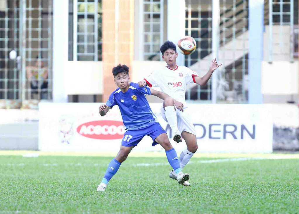 Xác định 6 đội bóng vào tứ kết U15 quốc gia