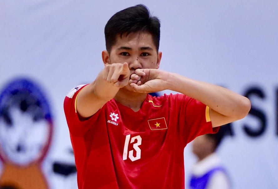 Tuyển futsal Việt Nam thắng đậm Myanmar trận ra quân