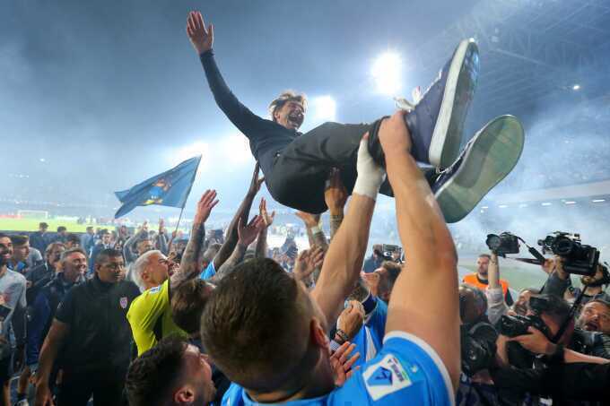 Conte tự ứng tuyển ghế HLV tuyển Italy