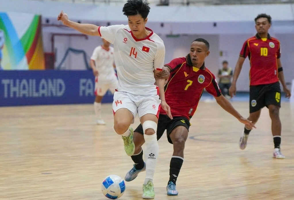 ĐT Việt Nam thắng 7-1, đoạt vé vào bán kết futsal Đông Nam Á