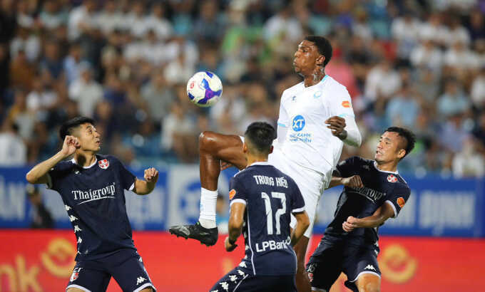 V-League có thể tăng suất ngoại binh