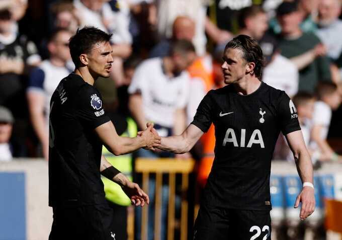 Tottenham có thể xuống hạng vì phong độ cao của West Ham