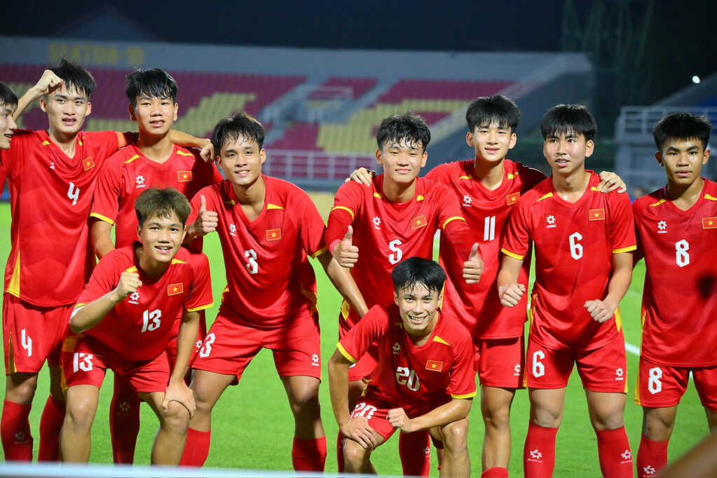 HLV Cristiano Roland loại con trai Quang Hải ở U17 Việt Nam