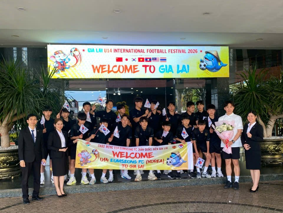 12 đội bóng U14 trong nước và quốc tế tranh tài tại Gia Lai