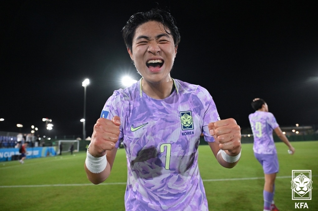 Bóng đá Hàn Quốc hài lòng khi đội nhà ngược dòng thắng U17 Việt Nam - 2