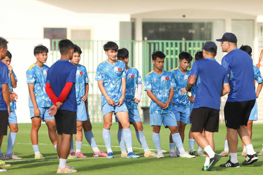 u17 viet nam 1.jpg