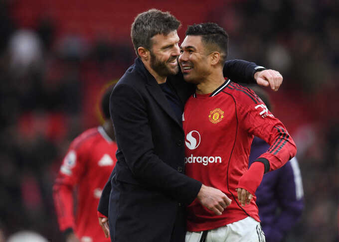 Man Utd chọn Carrick làm HLV dài hạn