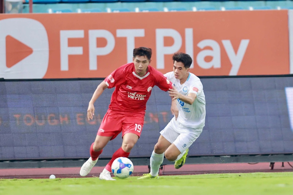 Thể Công Viettel, Hà Nội FC thắng tưng bừng, HAGL bại trận - 2