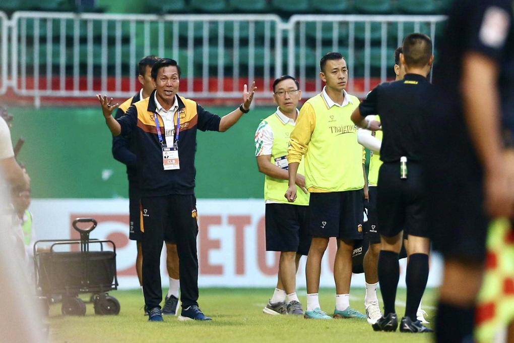 Thể Công Viettel, Hà Nội FC thắng tưng bừng, HAGL bại trận - 4