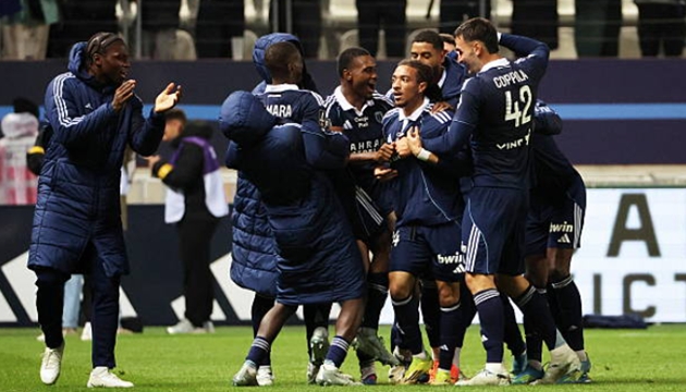 Kịch tính phút 94 giúp Paris FC quật ngã Paris Saint-Germain