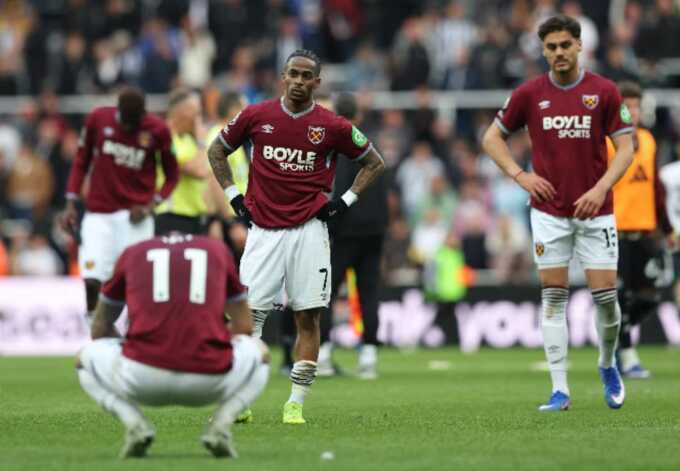 Tin bóng đá - West Ham thất thế trong cuộc chiến trụ hạng ở Ngoại hạng Anh