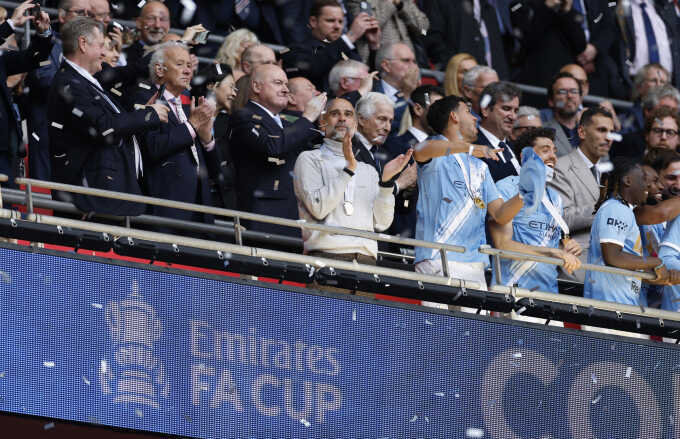 Lần `đùa giỡn` cuối cùng của Guardiola ở Man City