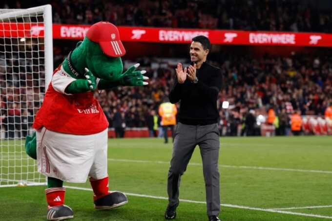 Arteta thay đổi Arsenal thế nào để vô địch?