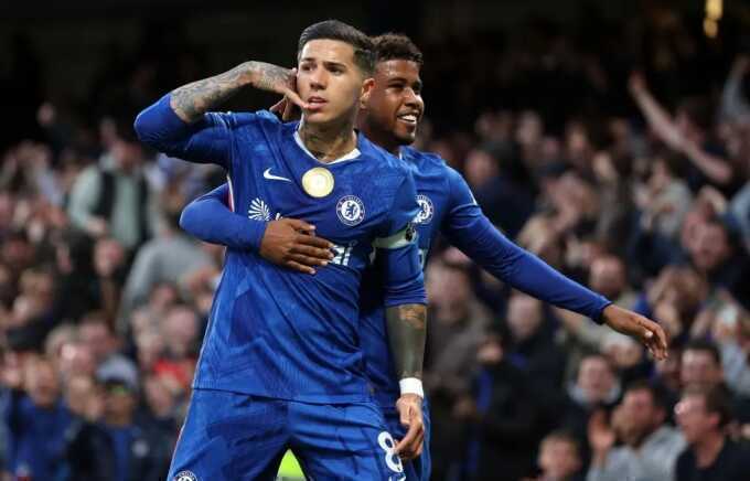 Tin bóng đá - Chelsea ngăn Tottenham trụ hạng sớm