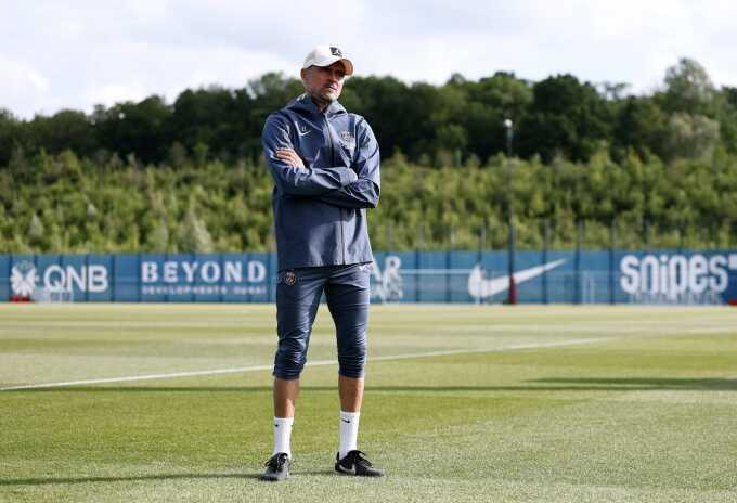 Enrique: `Arsenal hay nhất châu Âu khi không có bóng`