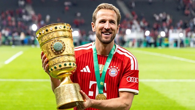 Bayern Munich vô địch Cúp Quốc gia nhờ kỷ lục ghi bàn kỳ lạ
