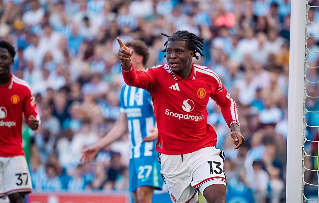 Man Utd đại thắng Brighton, Fernandes đi vào lịch sử Ngoại hạng Anh