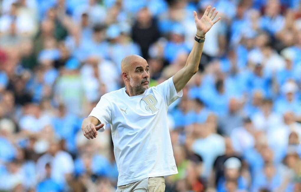 Man City thua ngược Aston Villa trong ngày chia tay HLV Guardiola