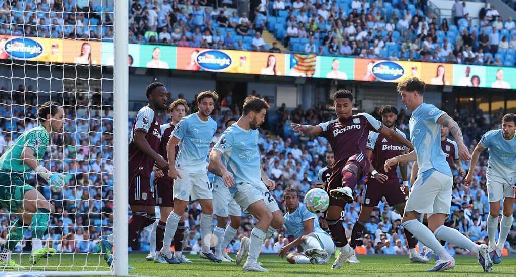 Man City thua ngược Aston Villa trong ngày chia tay HLV Guardiola - 3