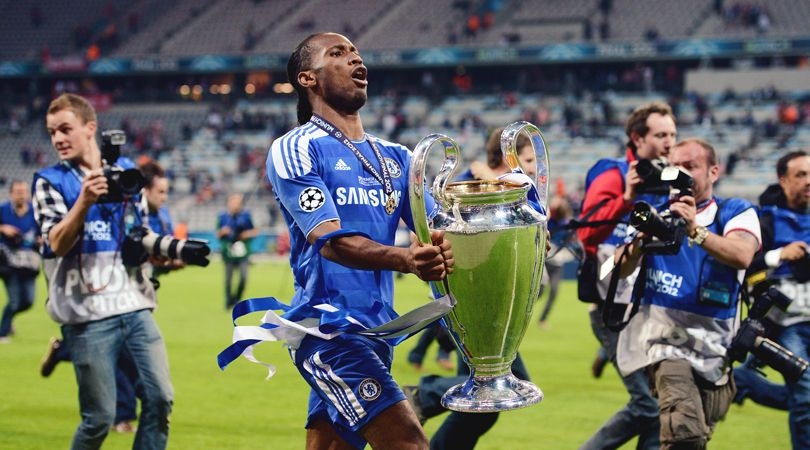 Niềm vui của Didier Drogba sau khi gi&uacute;p Chelsea v&ocirc; địch C&uacute;p C1.