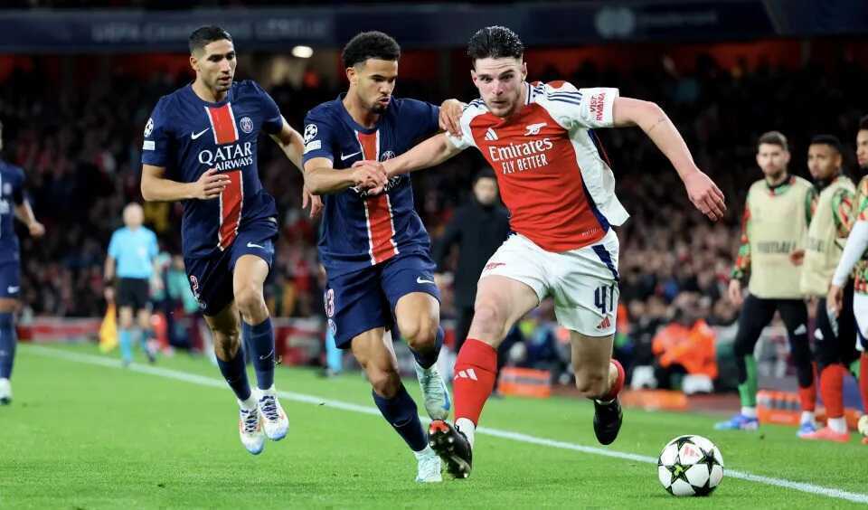 Arsenal c&oacute; động lực để phục th&ugrave; PSG.