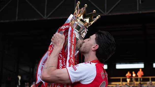 Declan Rice vượt mặt Bruno Fernandes giành giải thưởng của BBC