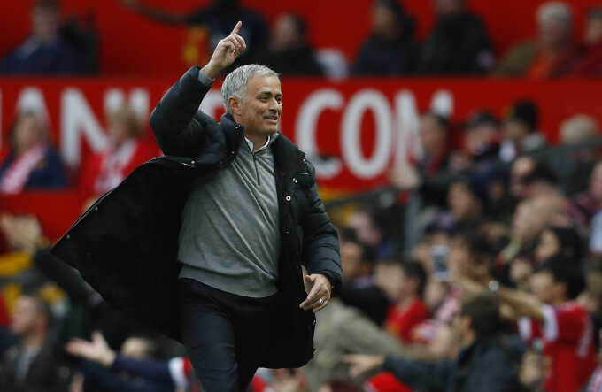 Mourinho ký hợp đồng với Real