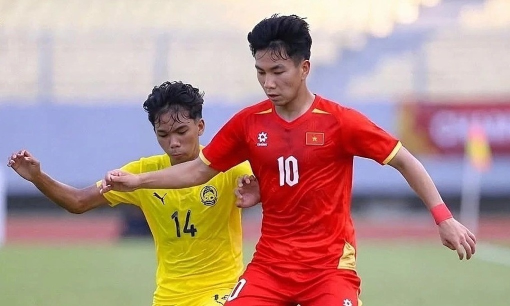 HLV Cristiano Roland nói về bài học lớn sau cú ngã của U17 Việt Nam - 2
