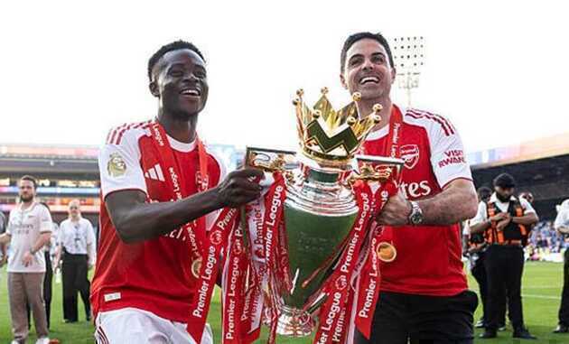 Arsenal đ&atilde; ho&agrave;n th&agrave;nh xong nhiệm vụ ở Ngoại hạng Anh.